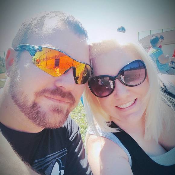 Meet your Posher, Jenn - Picture 1 of 1